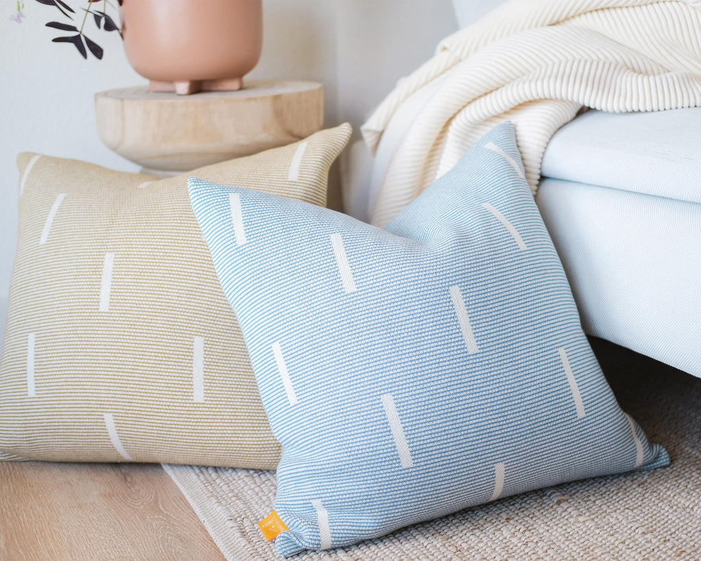 Lumi Living 100% Cotton Knitted Soft Modern Geometric Dash Lines Throw Pillow Cover 18x18 (Blue or Mustard Yellow)